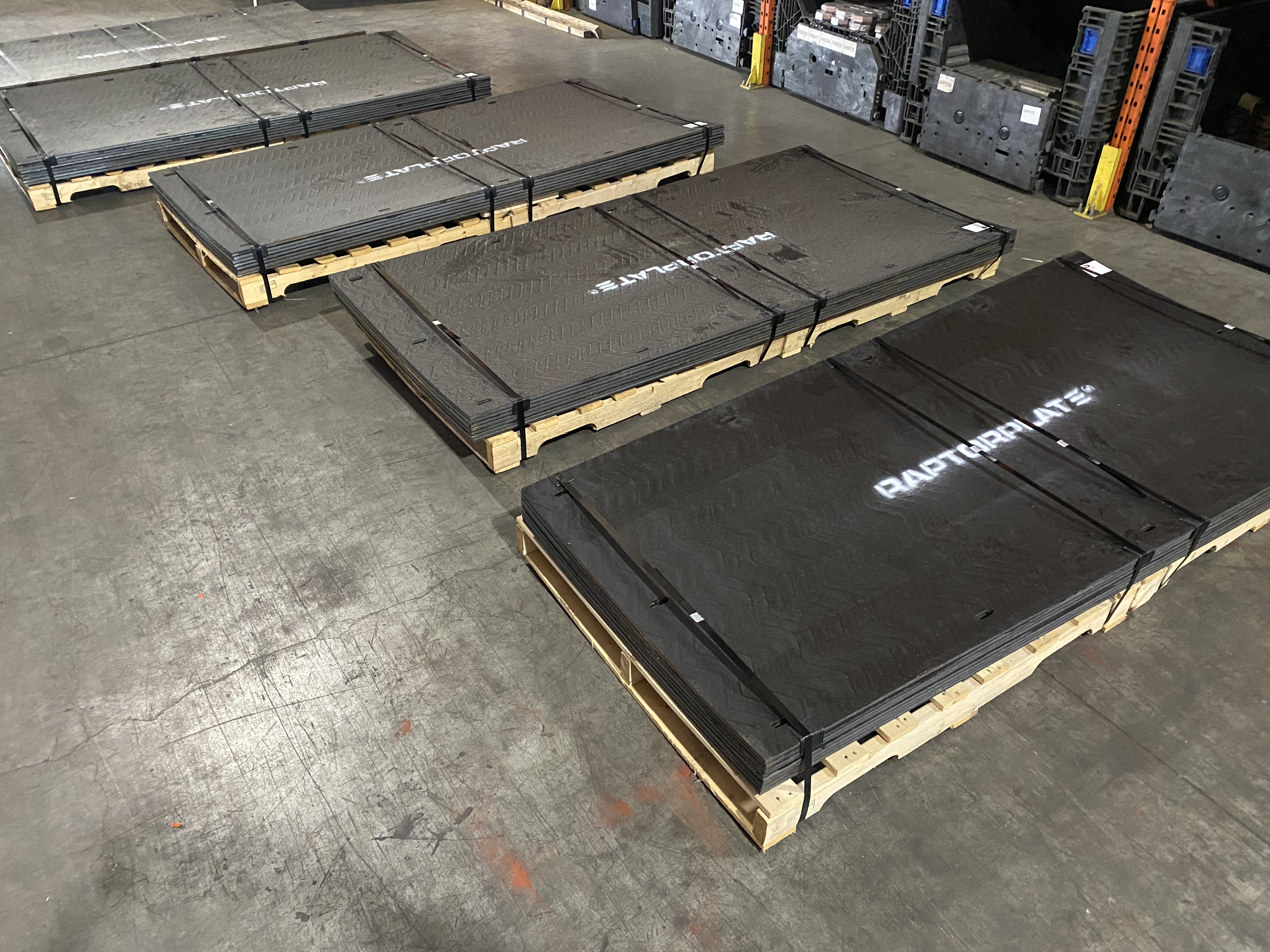 <p>RaptorPlate® Silo Liner Kits</p>