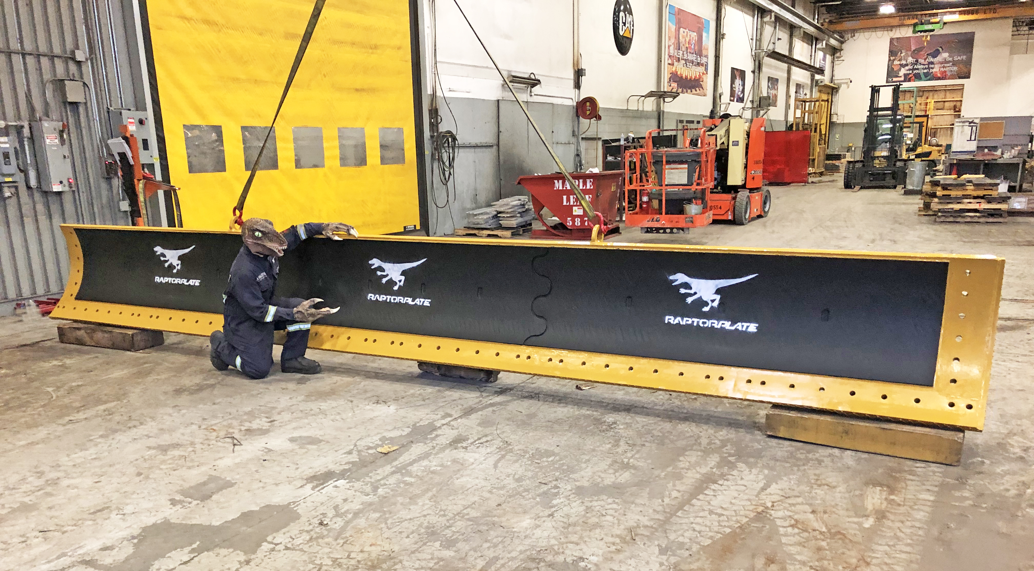 <p>Moldboard repaired by Raptor</p>