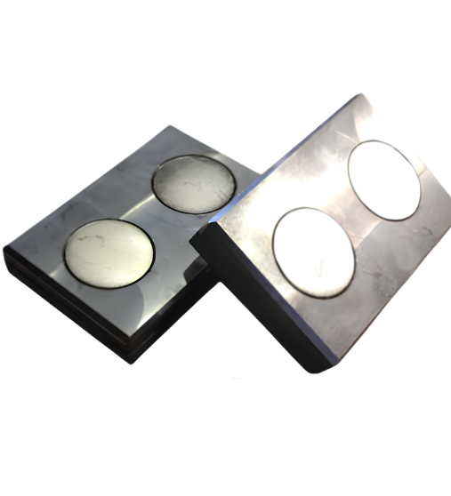 Raptor bi-metallic wear plates combining impact and abrasion resistance